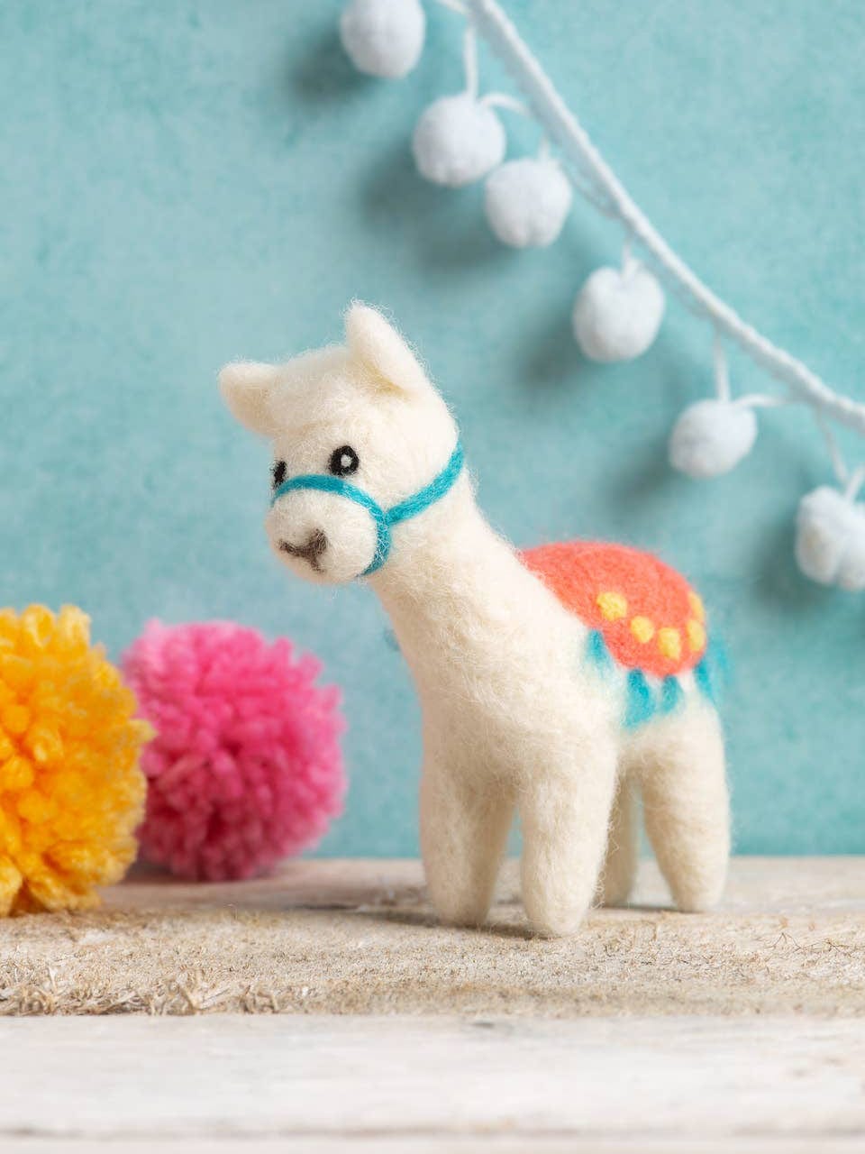 Hawthorn Handmade Needle Felting Kit Beginner Mini Alpaca Needle Felting Craft Kit