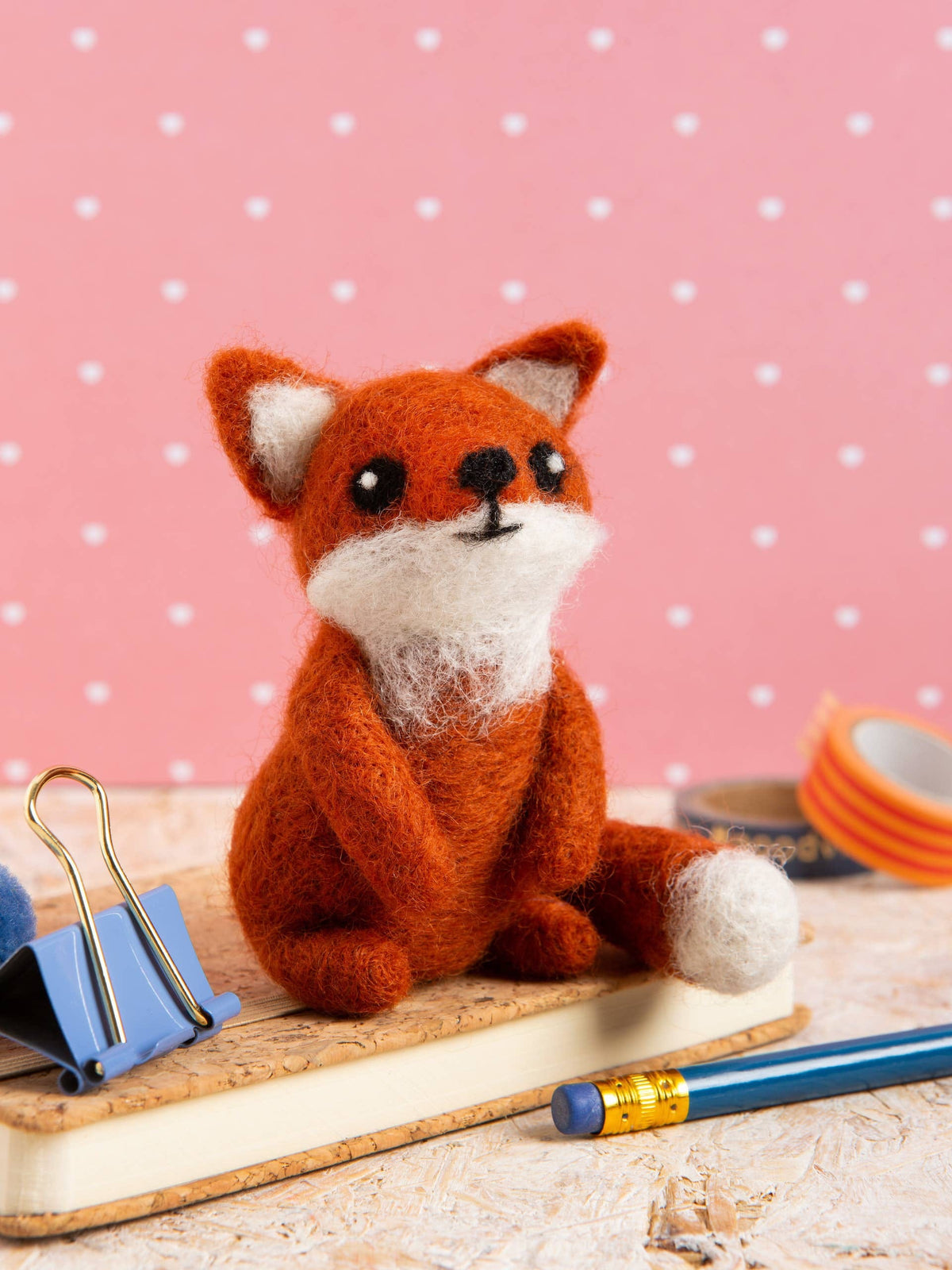 Hawthorn Handmade Needle Felting Kit Beginner Mini Fox Cub Needle Felting Craft Kit