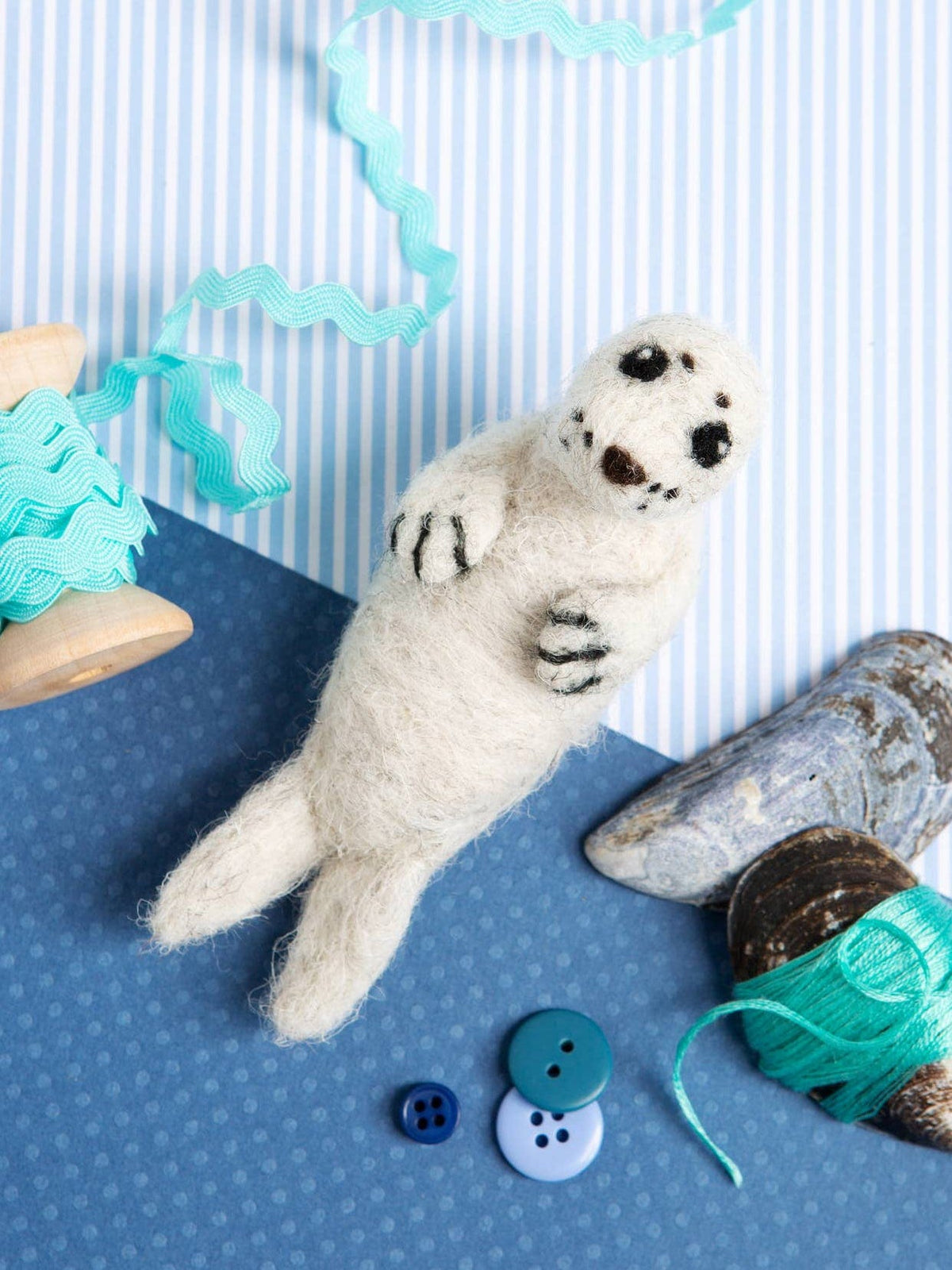 Beginner Mini Seal Pup Needle Felting Craft Kit