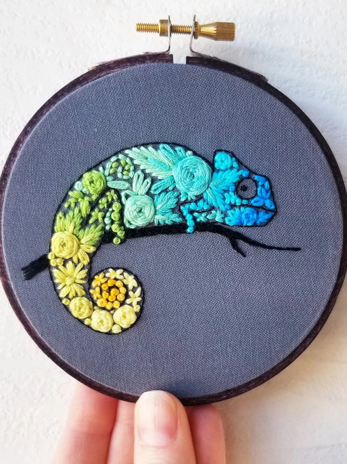 Jessica Long Embroidery Embroidery Kit 4" Beginner Chameleon Embroidery Kit