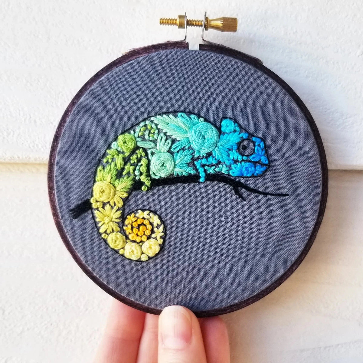 Jessica Long Embroidery Embroidery Kit 4" Beginner Chameleon Embroidery Kit