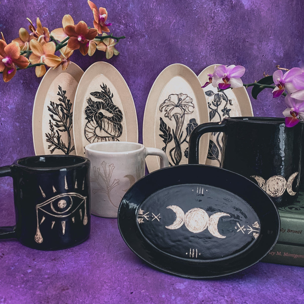Keven Craft Rituals LLC Pottery Ivory Snake and Poison Plant Ceramic Offering Plate
