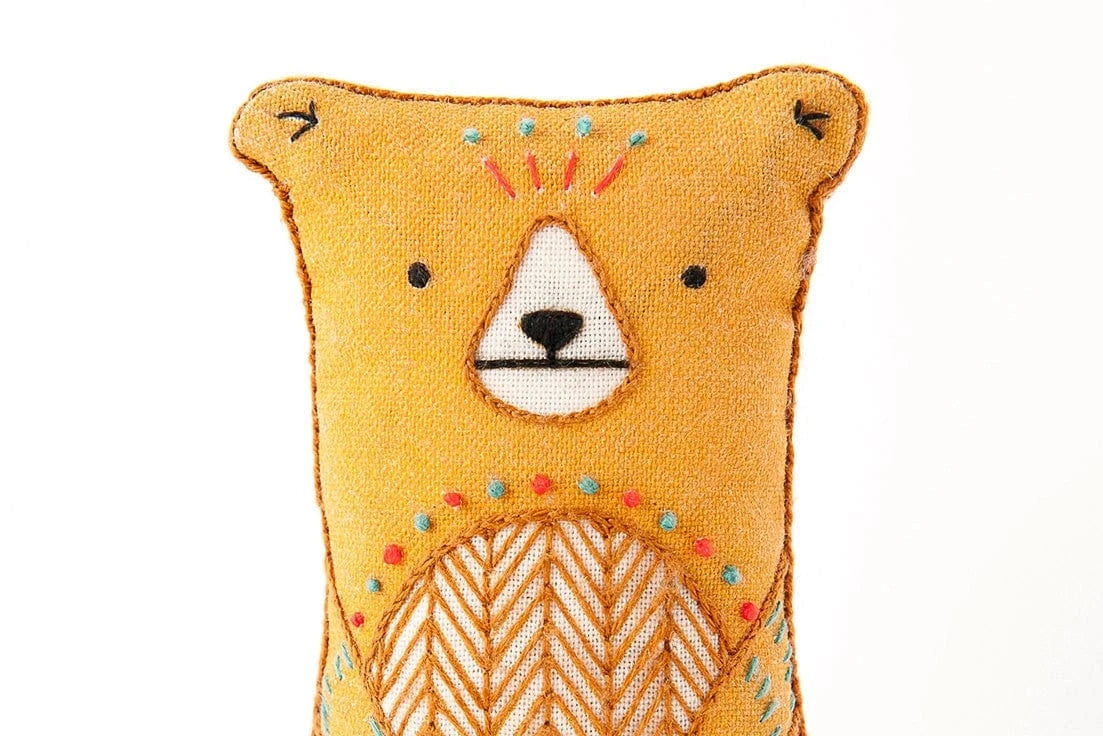 Kiriki Press Embroidery Kit Beginner "Bear" Embroidery Doll Kit